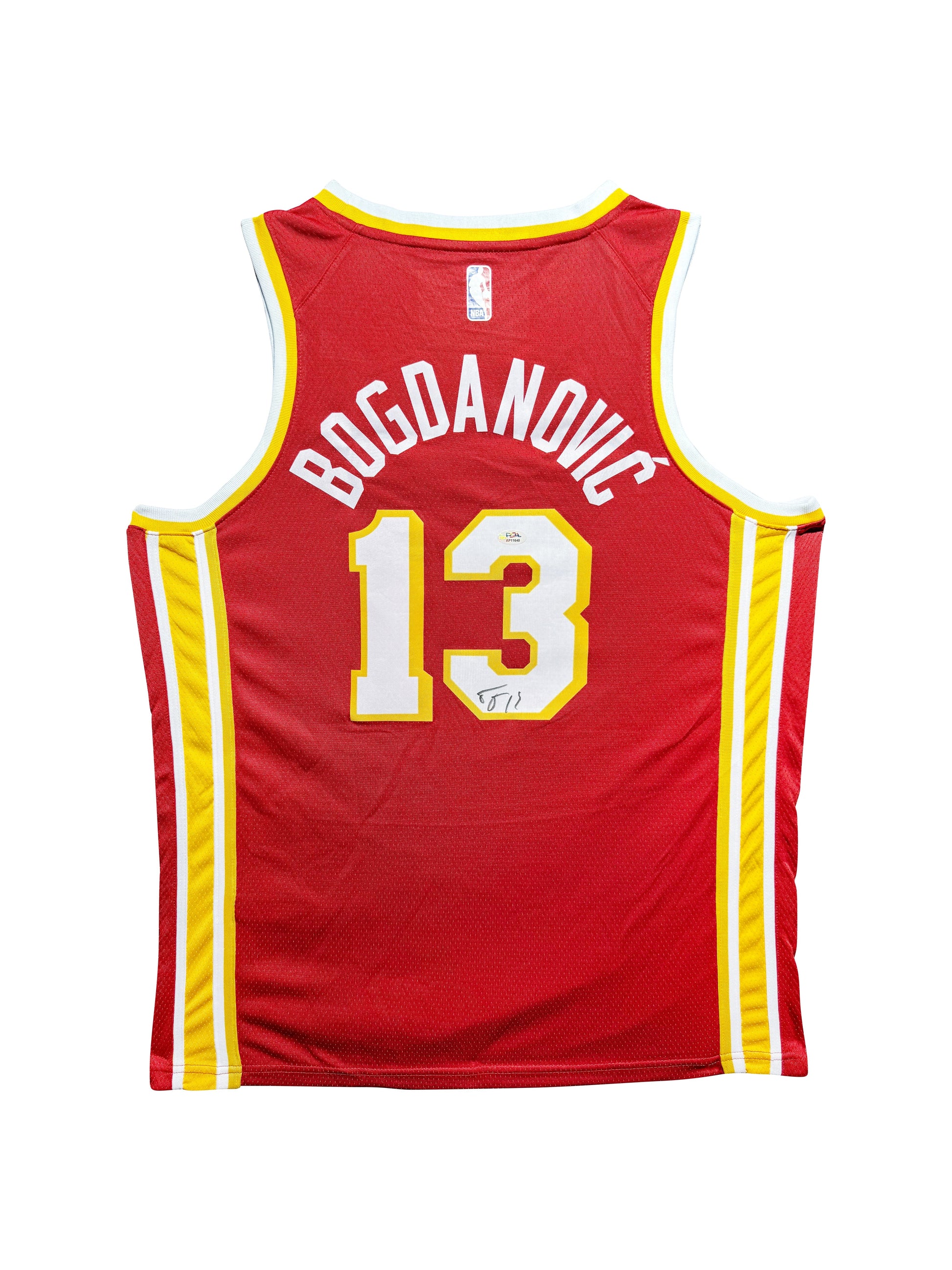 Maillot Authentique Atlanta Hawks Domicile signe par Bogdan Bogdanoviċ et certifie par Beckett authentic-signatures