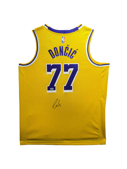 Maillot Authentique Domicile Los Angeles Lakers signe par Luka Doncic certifie par PSA authentic-signatures
