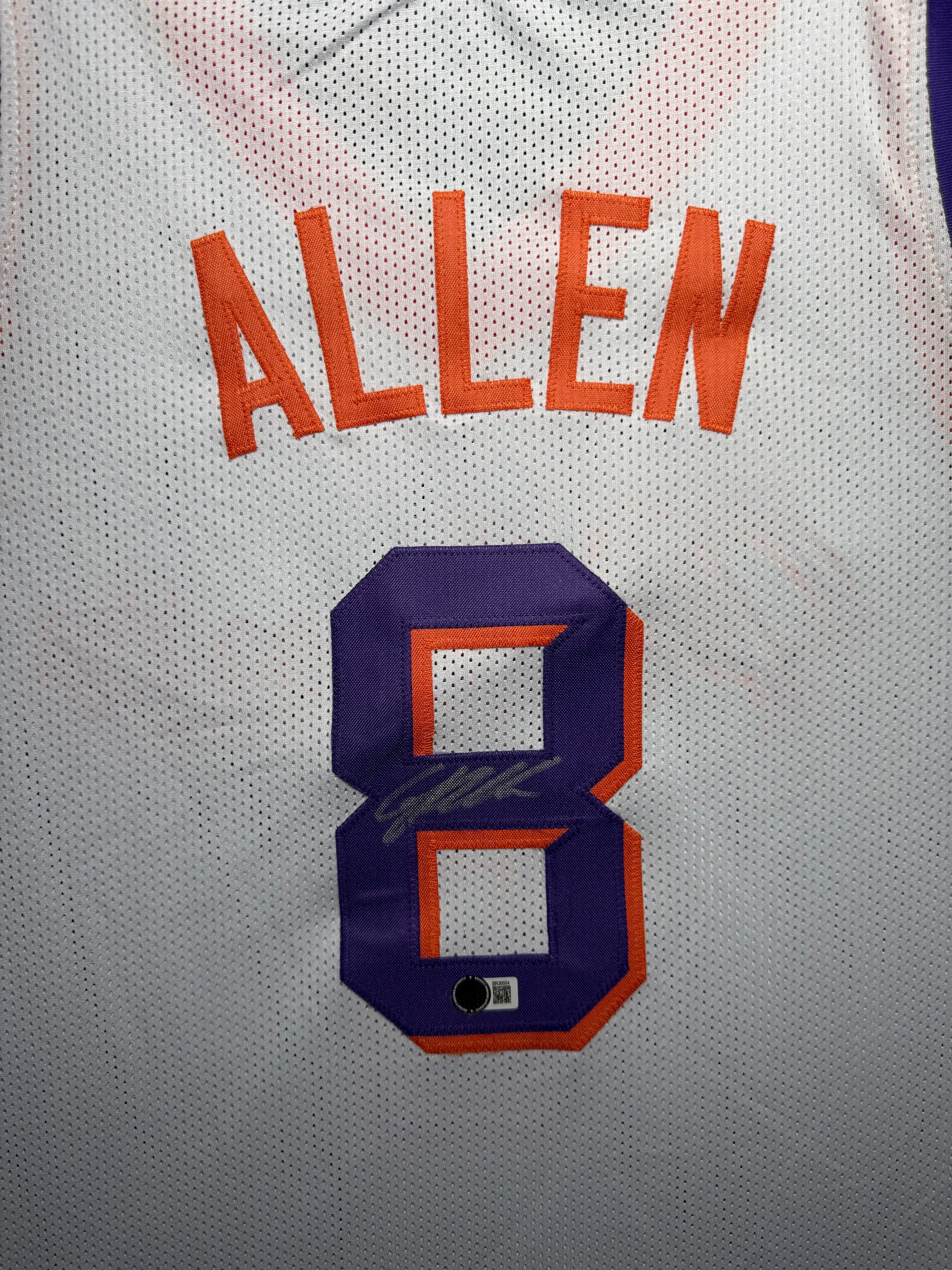 Maillot Custom Exterieur signe par Grayson Allen certifie par Beckett authentic-signatures