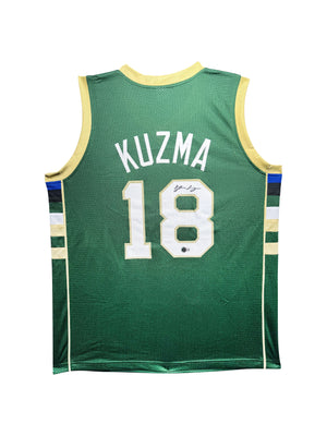 Maillot Custom Domicile Milwaukee Bucks signe par Kyle Kuzma certifie par PSA authentic-signatures