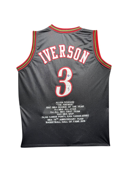 Maillot Custom Exterieur Philapelphia 76ers signe avec Statistiques de Carrière par Allen Iverson certifie par Beckett authentic-signatures
