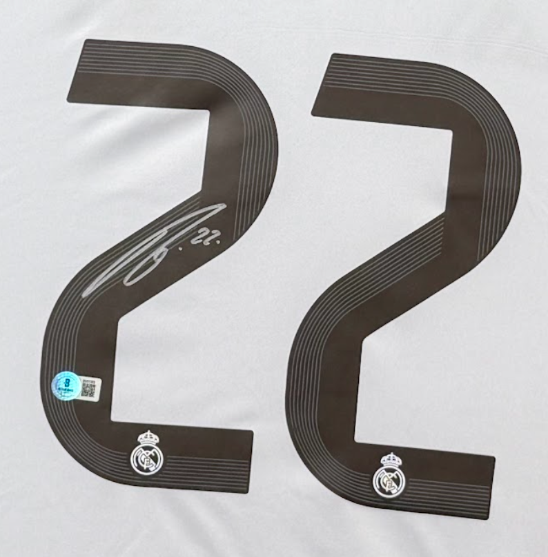 Maillot Domicile Real Madrid CF 2025-26  par Antonio Rudiger Certifie par Beckett authentic-signatures